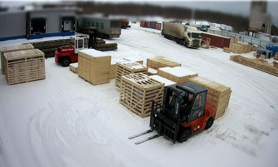 Начинаем прием грузов в порту Архангельск для дальнейшей перевозки морем в Нарьян-Мар